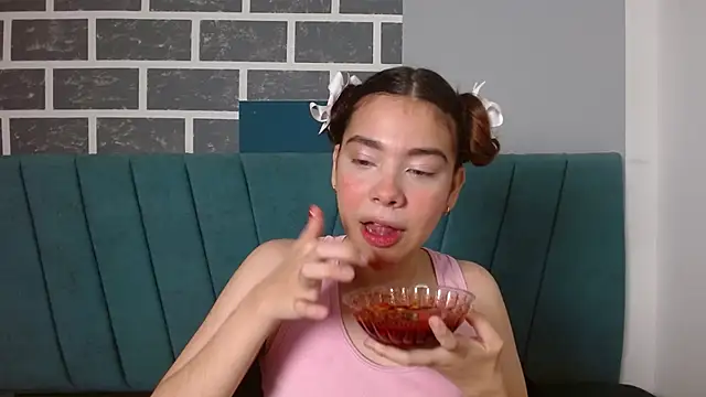 Sweet kitty 05 online show from 06/16/26, 12:24