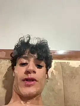 --hot-boy-- online show from 07/07/26, 08:57