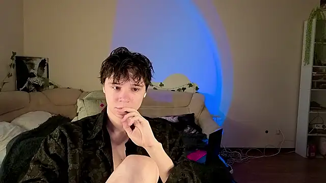 AnthonyCuutie online show from 03/07/26, 05:37