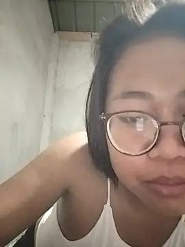 angelpinay44 online show from 07/02/26, 03:29
