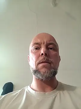 Snapshot of HornyDaddyMuscle chatting on 05/11/26, 02:45 HornyDaddyMuscle online show from 05/11/26, 02:45