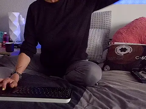 mariaplaya online show from 04/13/26, 06:30