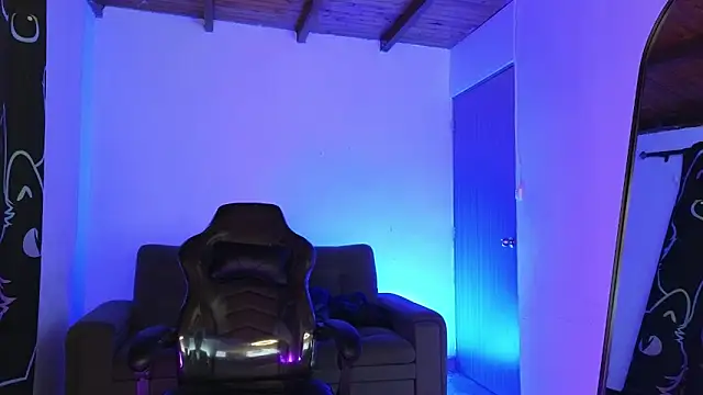 nikolwalter  online show from 05/22/26, 05:47
