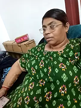 deepika-mallus online show from 03/08/26, 02:04