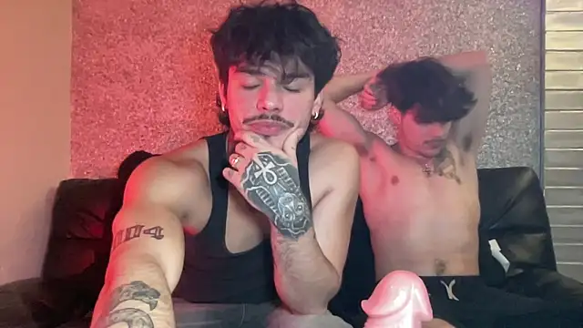 Snapshot of DANTESINS chatting on 03/03/26, 06:19 DANTESINS online show from 03/03/26, 06:19