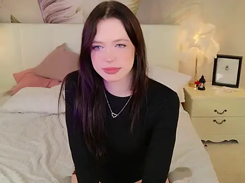 lizzy wells online show from 03/16/26, 09:30