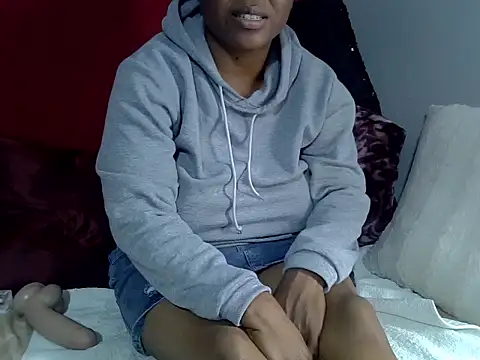 Snapshot of Talia82 chatting on 03/03/26, 07:25 Talia82 online show from 03/03/26, 07:25