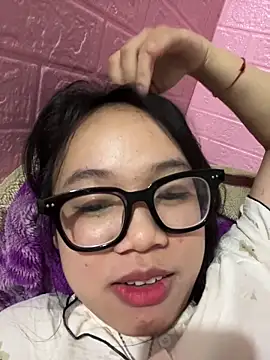 Leeeeiu online show from 04/03/26, 03:10