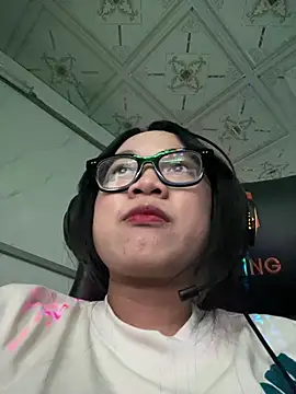 Snapshot of Leeeeiu chatting on 06/02/26, 03:14 Leeeeiu online show from 06/02/26, 03:14