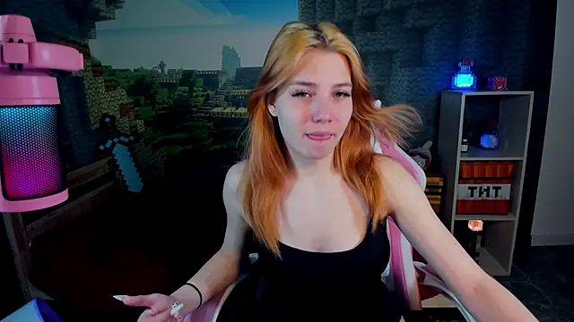 RosaFowler online show from 03/23/26, 09:24