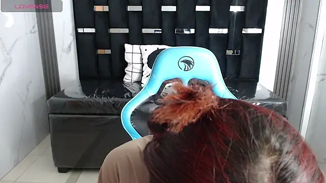 Snapshot of Sophirose_a chatting on 03/04/26, 12:00 Sophirose a online show from 03/04/26, 12:00