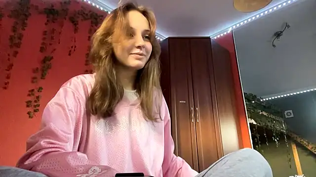 Snapshot of GretaMcdannold chatting on 02/28/26, 02:29 GretaMcdannold online show from 02/28/26, 02:29