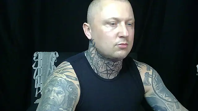 Snapshot of devilWithTats chatting on 05/06/26, 07:57 devilWithTats online show from 05/06/26, 07:57