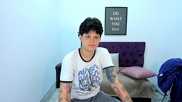 TomBoy Natali online show from 03/19/26, 12:09