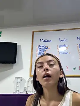 Snapshot of __Nahomy chatting on 03/04/26, 11:27 Nahomy online show from 03/04/26, 11:27