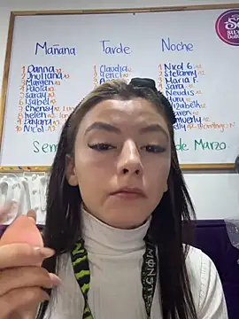   Nahomy online show from 03/09/26, 11:36