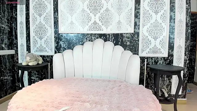 AngelinaAustin online show from 03/20/26, 12:32