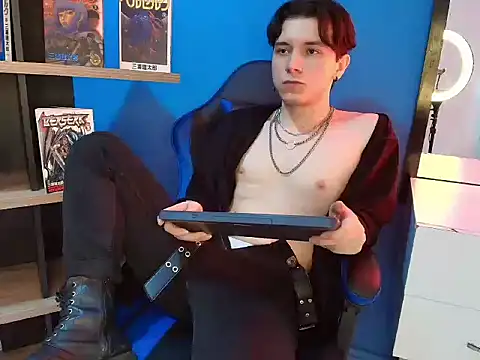 hollannd  online show from 03/05/26, 02:57