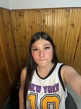 Snapshot of Miss_Dani chatting on 03/01/26, 03:08 Miss Dani online show from 03/01/26, 03:08