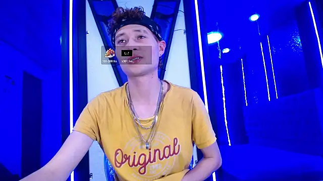  Santi2 online show from 03/05/26, 07:54