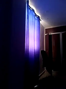 Snapshot of zeus_Drako chatting on 03/04/26, 12:00 zeus Drako online show from 03/04/26, 12:00