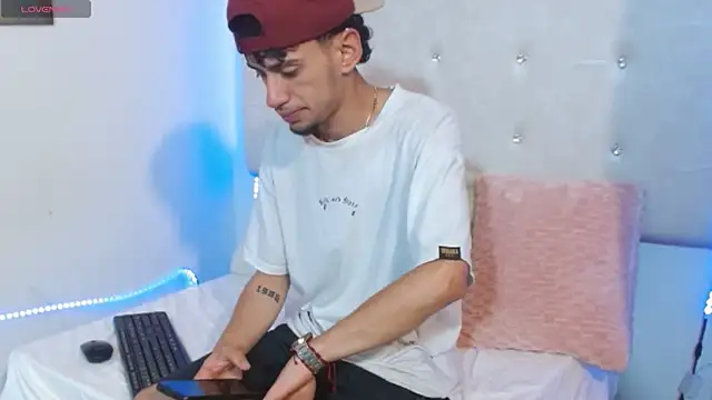 golden raiden 12 online show from 04/16/26, 03:13