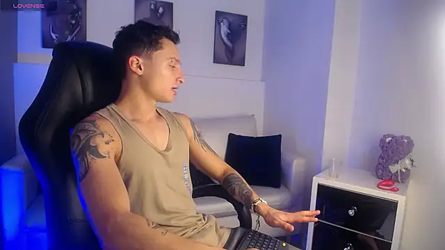 DIEGO JONES online show from 03/26/26, 01:06