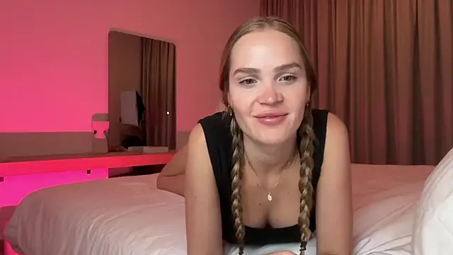 xo madeline online show from 05/06/26, 02:08