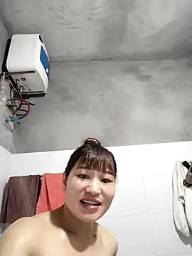 Lilinn  online show from 04/10/26, 12:21