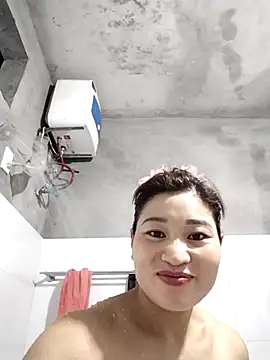 Lilinn  online show from 05/04/26, 12:12