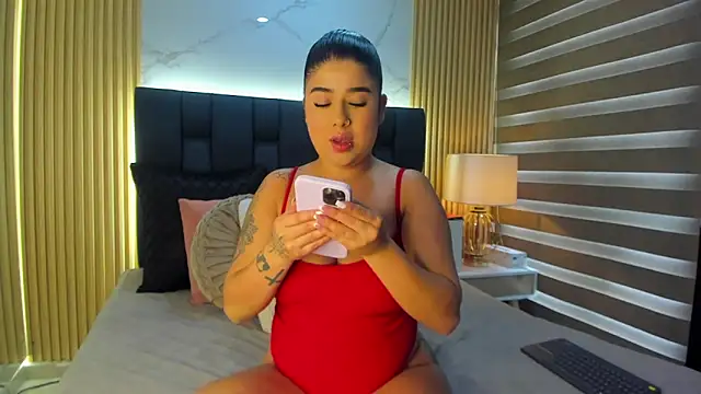 AmaraTexas online show from 03/25/26, 04:24