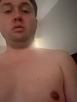 phxbttmboy0933 online show from 02/28/26, 08:32