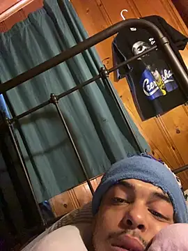 bkigdick225 online show from 02/28/26, 03:57