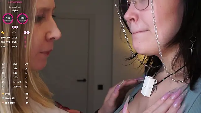 Snapshot of JerriJereb chatting on 03/04/26, 09:10 JerriJereb online show from 03/04/26, 09:10