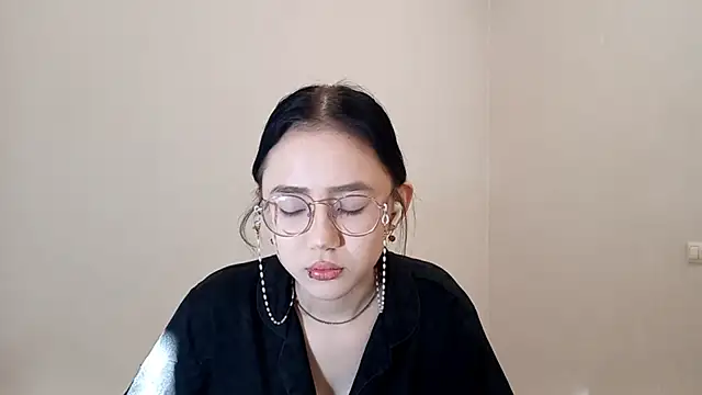 SolvedGlobe online show from 04/25/26, 01:41