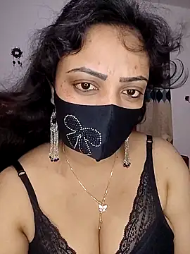 Beauty-3 online show from 03/23/26, 02:43