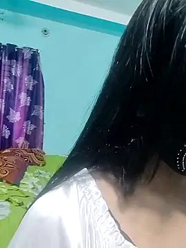 Beauty-3 online show from 04/11/26, 01:43