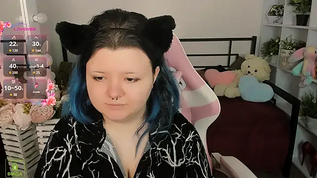 Lunaar  online show from 04/15/26, 05:25