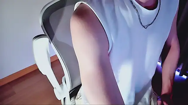 FEIYUS1 online show from 03/18/26, 02:31