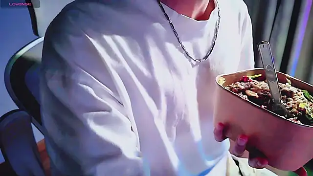 FEIYUS1 online show from 04/01/26, 01:12