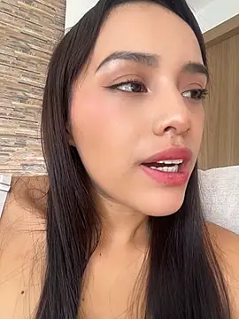 Mia-villalobos online show from 05/23/26, 01:48
