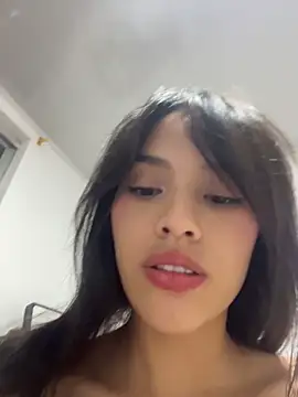 Mia-villalobos online show from 06/09/26, 02:12