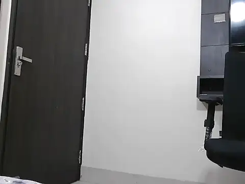 TheSexyGirl69 online show from 07/05/26, 05:03