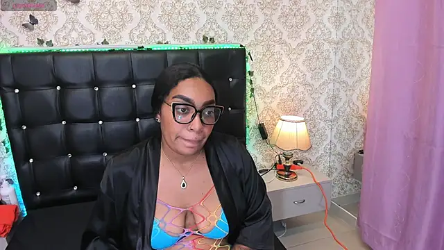 Piel Canella online show from 04/20/26, 01:25