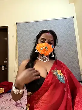 misti-boudii online show from 04/17/26, 12:41