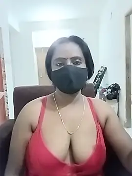 Snapshot of misti-boudii chatting on 07/04/26, 04:24 misti-boudii online show from 07/04/26, 04:24