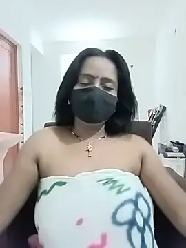 Snapshot of misti-boudii chatting on 07/11/26, 01:47 misti-boudii online show from 07/11/26, 01:47