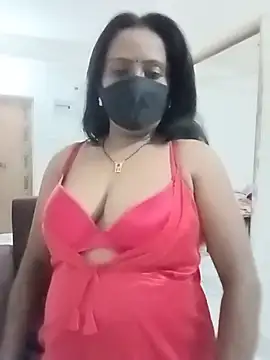 Snapshot of misti-boudii chatting on 07/17/26, 02:45 misti-boudii online show from 07/17/26, 02:45
