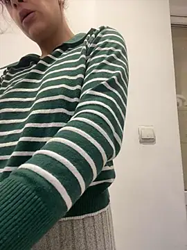 MommySexxy23 online show from 04/05/26, 08:55