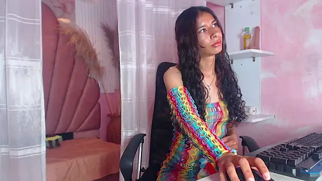 Snapshot of Siena_Bouer chatting on 03/04/26, 03:34 Siena Bouer online show from 03/04/26, 03:34